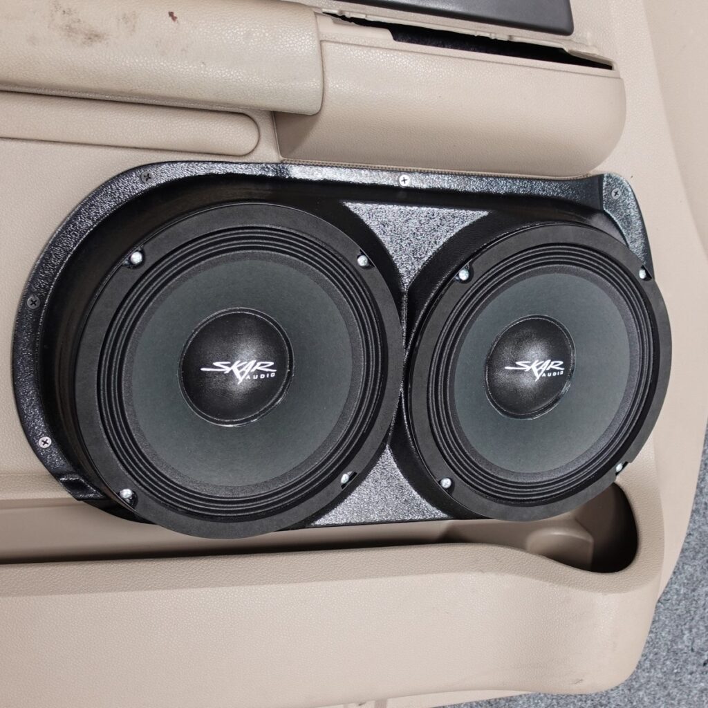 customer image Speaker Upgrade for the Front Door of your 2003-2006 Ford Expedition. Easy installation of a Dual 8" Midrange for the most powerful car stereo possible.