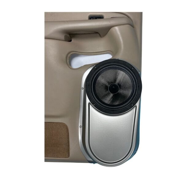 Single 8" speaker pod that fits the rear doors of the 2000-2006 GM full size trucks