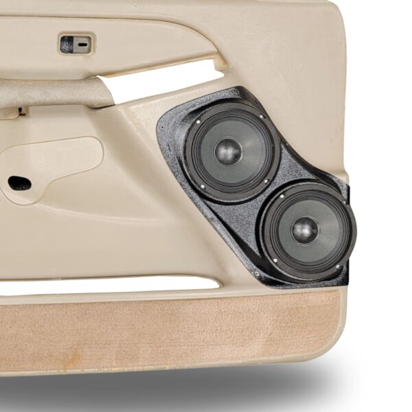 Dual 6.5" custom speaker pods for the front doors of the gm full size truck.