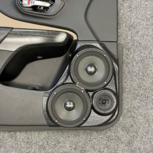 Dual 6.5 inch + Single 3.5 inch Speaker Pods compatible with the Front Door of a 2014-2023 Jeep Cherokee