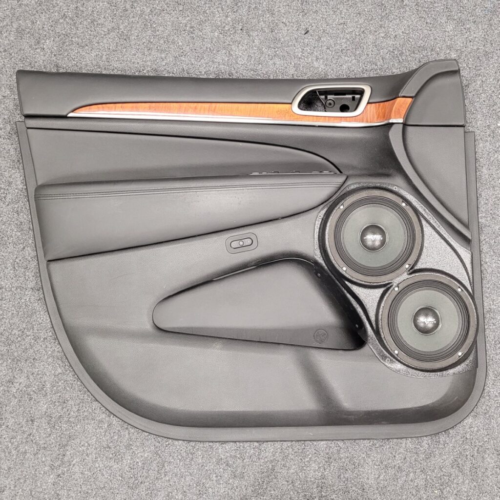 Front Door Custom Speaker Pods for the 2011-2023 Dodge Durango Jeep GrandCherokee to hold Dual 6.5 in speakers for car audio installation upgrade