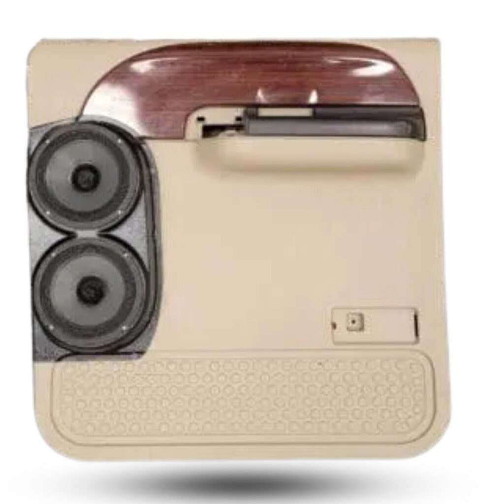 Rear Door Custom Speaker Pods for the 1999-2007 Ford F-250F-350 to hold Dual 6.5 in speakers for car audio installation upgrade