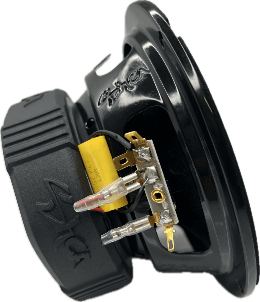 Sky-High-Car-Audio-SH-P6-65-COAXIAL-MID-RANGE-LOUDSPEAKER-WITH-1-BULLET-TWEETER-Speakers-Tweeters-Horns-physical_23989__74846.png