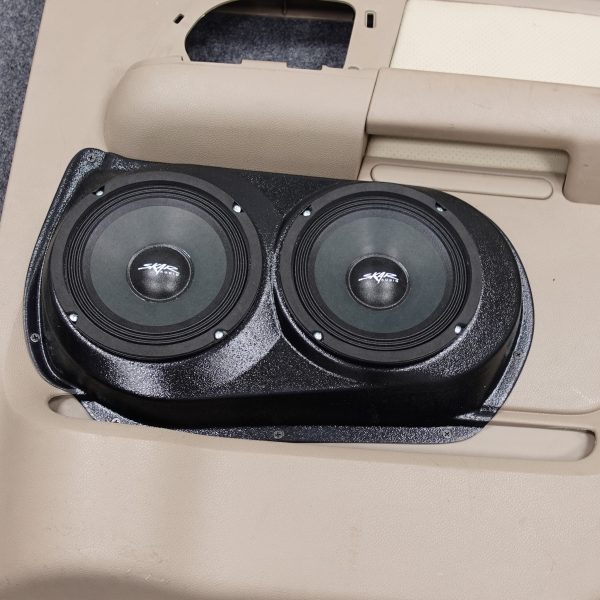 customer image Speaker Upgrade for the Rear Door of your 2003-2006 Ford Expedition. Easy installation of a Dual 6.5" Midrange for the most powerful car stereo possible.