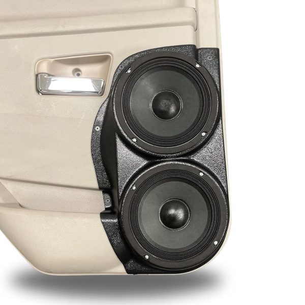 customer image Speaker Upgrade for the Rear Door of your 2005-2010 Jeep Grand Cherokee. Easy installation of a Dual 6.5" Midrange for the most powerful car stereo possible.