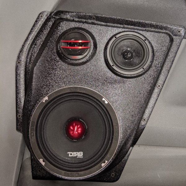 center ortho Speaker Upgrade for the Front Door of your 2006-2008 Dodge Ram. Easy installation of a 6.5" Three Way Speaker System for the most powerful car stereo possible.