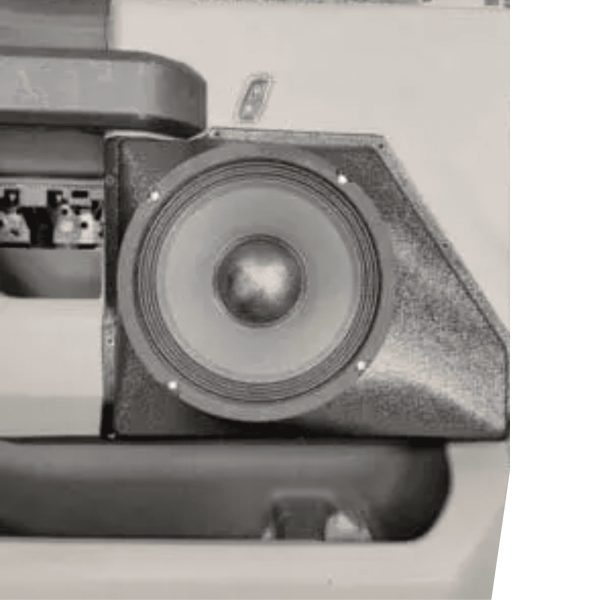 Front Door Custom Speaker Pods for the 2015-2020 Ford F-150 F-250F-350 to hold 8.0 in speakers for car audio installation upgrade