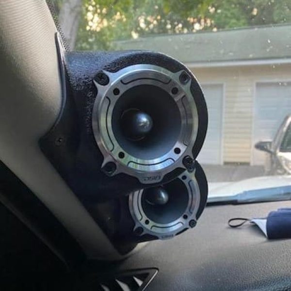 left ortho Speaker Upgrade for the A-Pillar of your 2007-2014 Chevrolet Tahoe, Suburban, Avalanche, Silverado. GMC Yukon, Sierra. Cadillac Escalade. Easy installation of a Dual 3.5" Speaker for the most powerful car stereo possible.