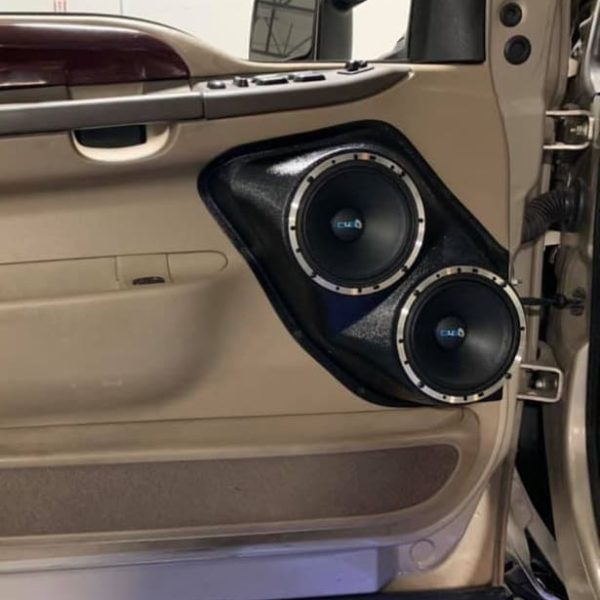 left ortho Speaker Upgrade for the Front Door of your 1999-2007 Ford F250, F350, Excursion. Easy installation of a Dual 6.5" Midrange for the most powerful car stereo possible.