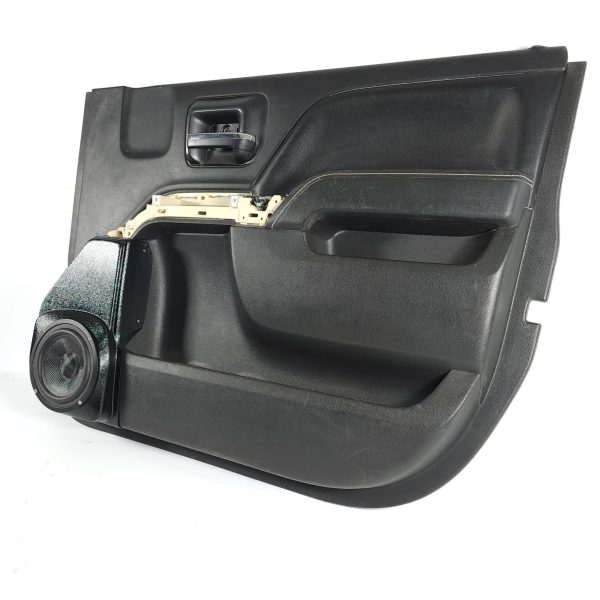 right full Speaker Upgrade for the Front Door of your 2014-2018 Chevrolet Silverado, GMC Sierra. Easy installation of a Single 6.5" Midrange for the most powerful car stereo possible.