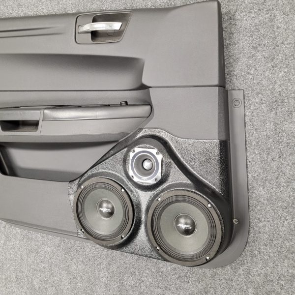 right ortho Speaker Upgrade for the Front Door of your 2005-2007 Chrysler 300. Easy installation of a Dual 6.5" Midrange and Single 3.5" Super Tweeter for the most powerful car stereo possible.