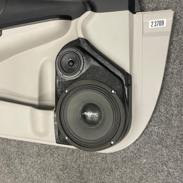 right ortho Speaker Upgrade for the Front Door of your 2012-2017 Toyota Camry. Easy installation of a 8" and 3.5" Super Tweeter for the most powerful car stereo possible.