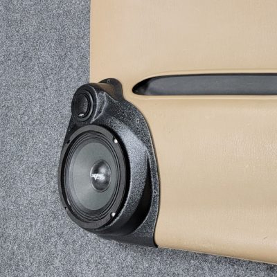 Front Door Custom Speaker Pods for the 1998-2000 Dodge Dakota Durango to hold 6.5 in and 2.0 in speakers for car audio installation upgrade