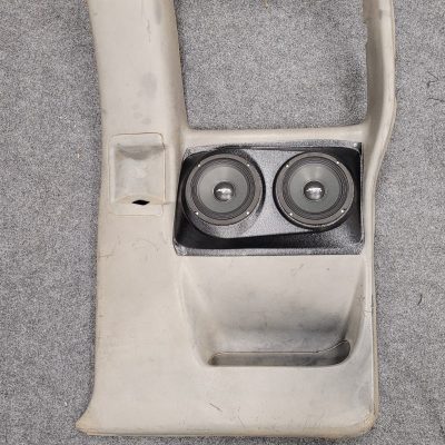 Rear Door Custom Speaker Pods for the 2000-2006 Chevrolet Silverado GMC Sierra to hold Dual 6.5 in speakers for car audio installation upgrade